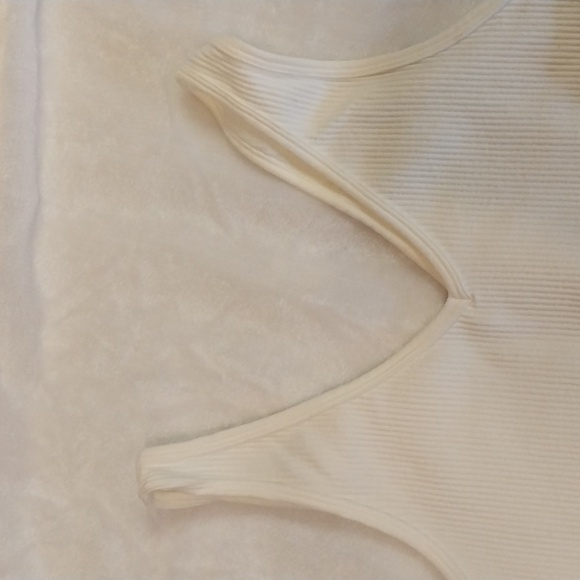 GYPSY&JADE BRAND SNAP CLOSURE BOTTOM PAIR OF TANK TOPS size l/xl - Picture 4 of 10